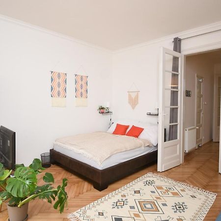 Castle Nest Apartment 부다페스트 외부 사진