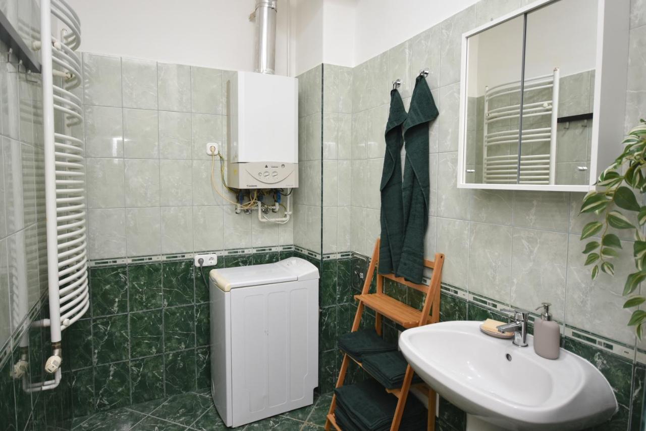 Castle Nest Apartment 부다페스트 외부 사진